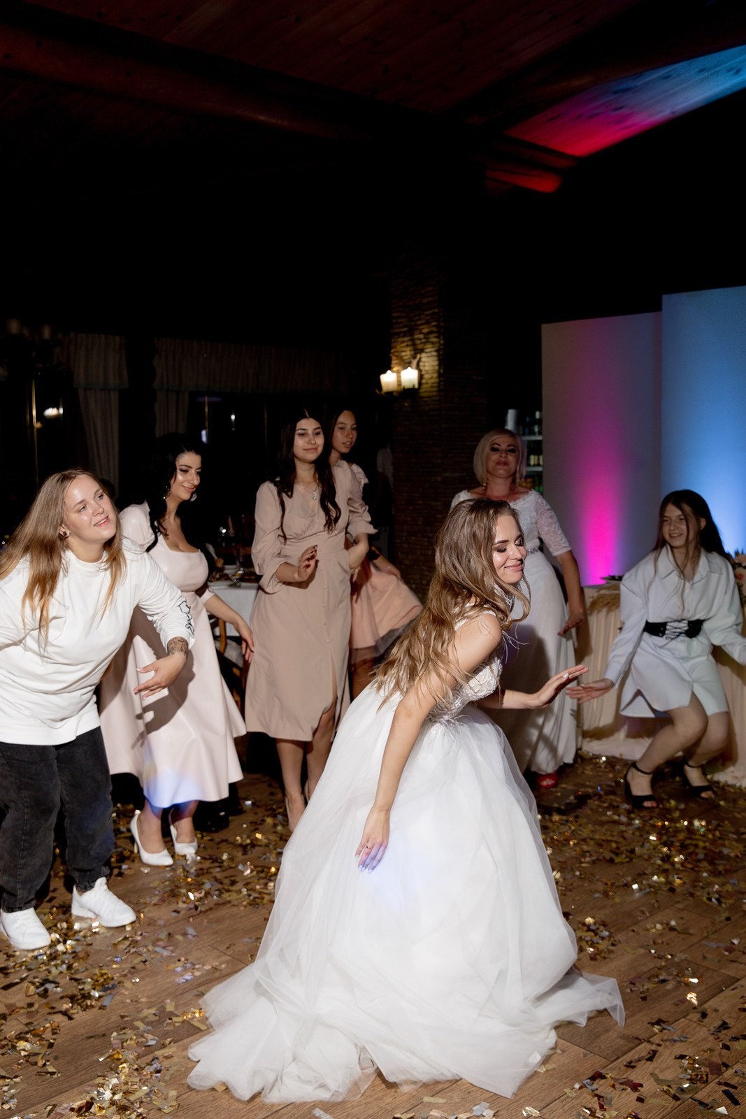 Совместное утро жениха и невесты в пижамах. Свадебный фотограф и видеограф Краснодар, Ростов, Сочи, Новороссийск