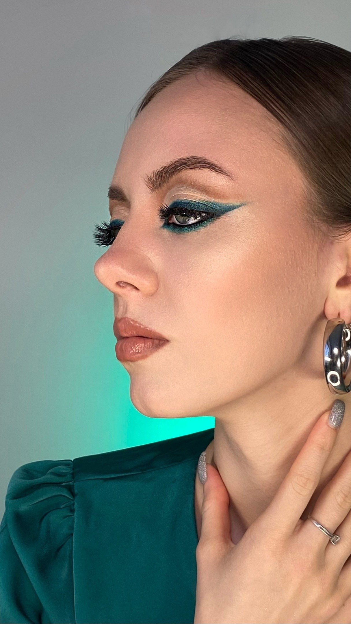 Макияж. Студия макияжа и прически V-Style