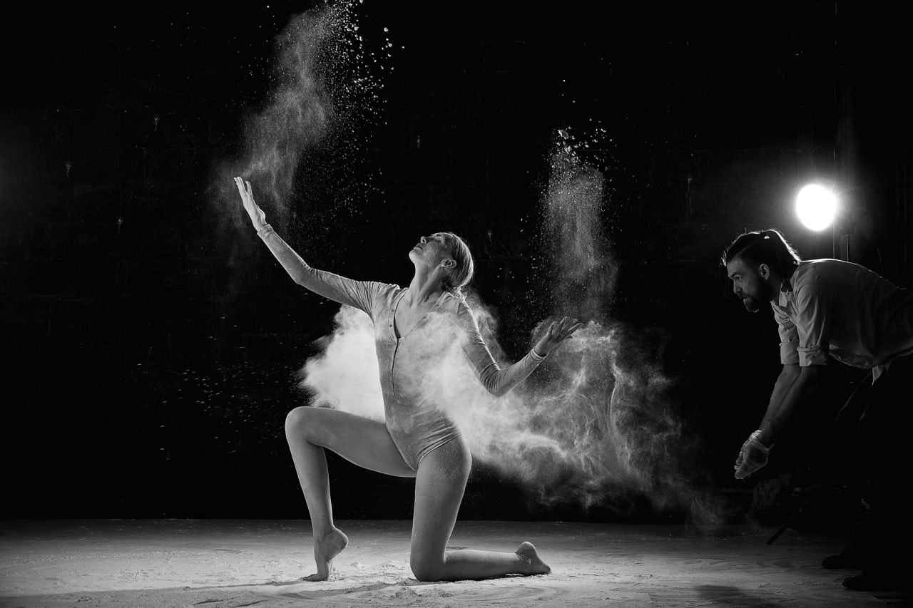 Съёмка с мукой 2. Женский фотограф Крещение Венчание Москва Брянск