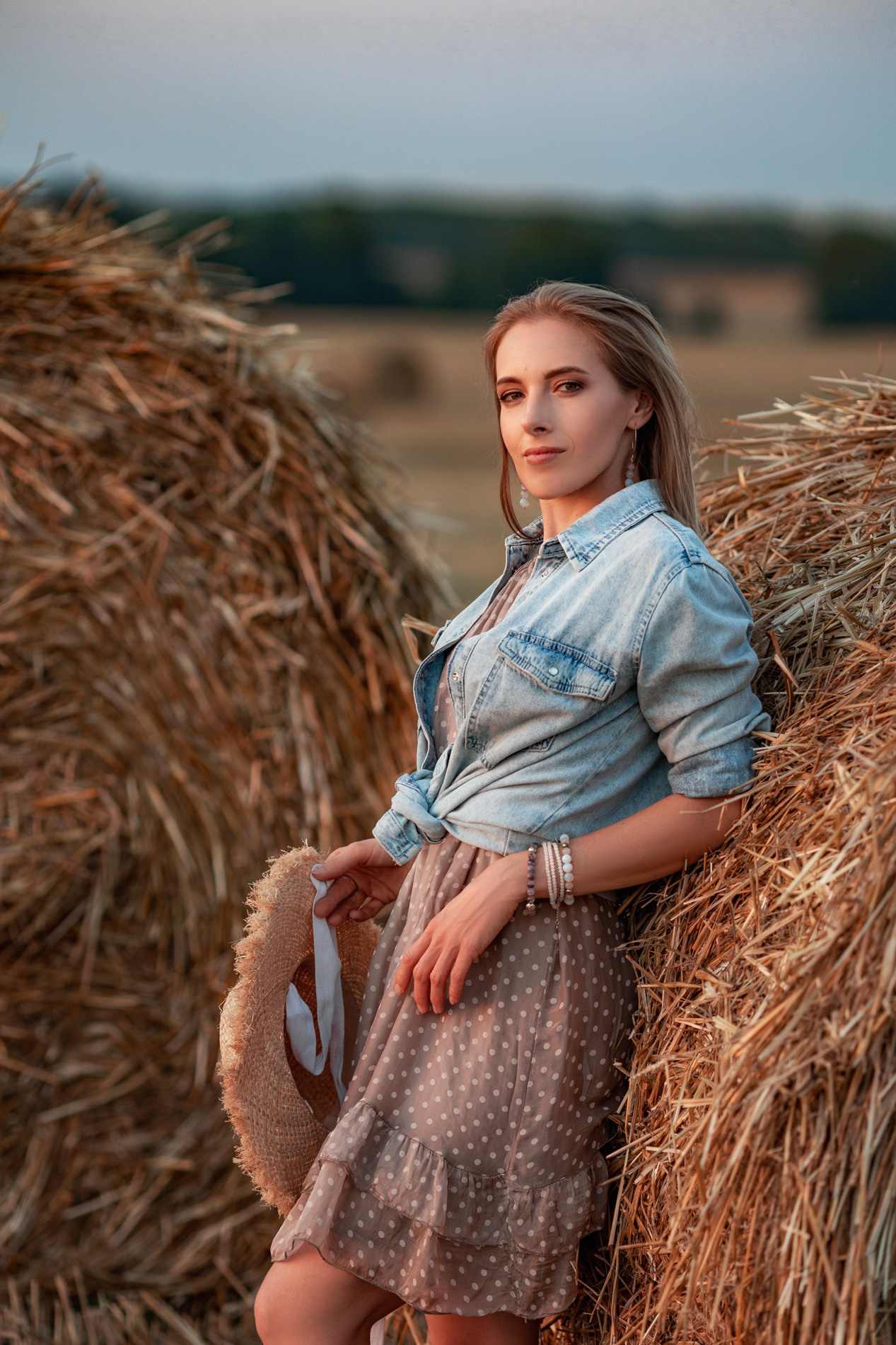 Снопы в полях АВГУСТ. Семейный и детский фотограф |Брянск| Анастасия Перепелкина