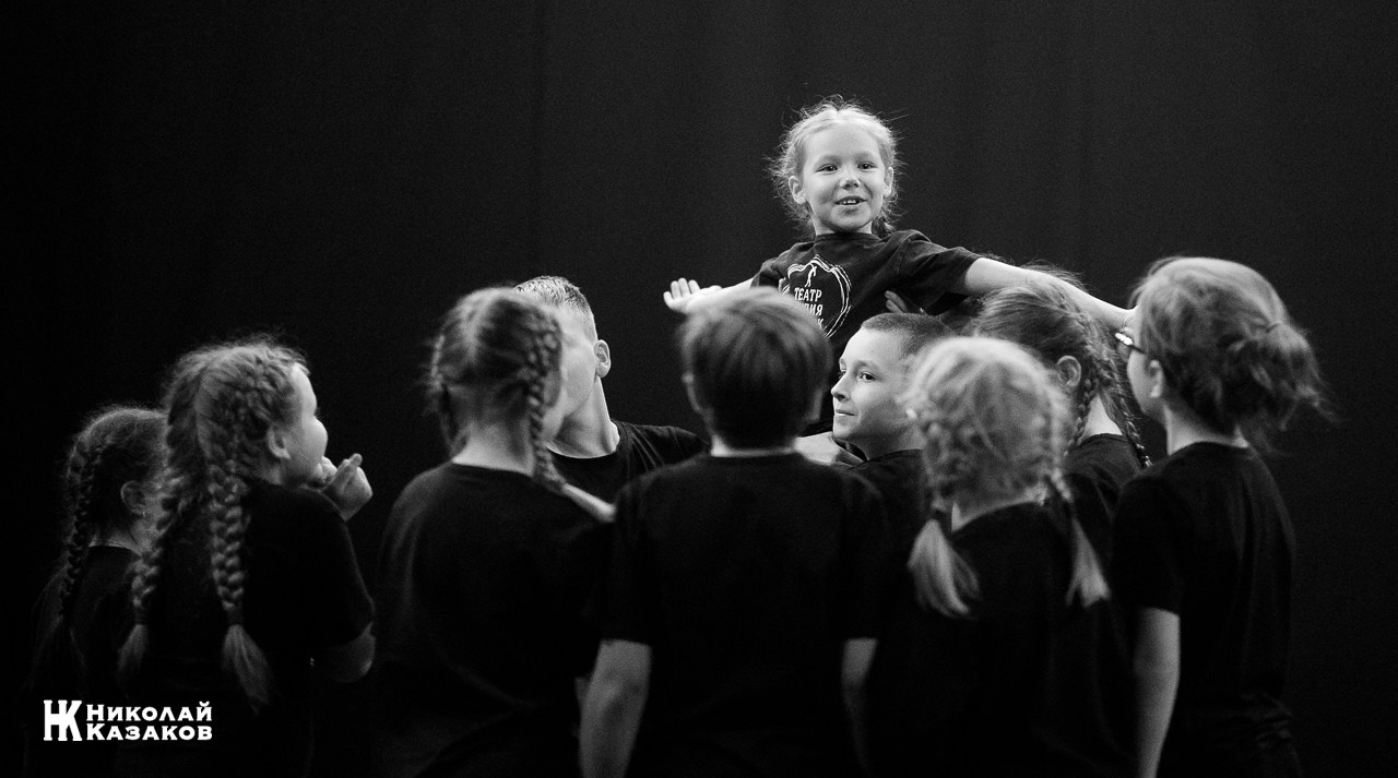 СТУДИЯ «ЧЕЛОВЕК». Николай Казаков. Профессиональный фотограф. Преподаватель фотографии