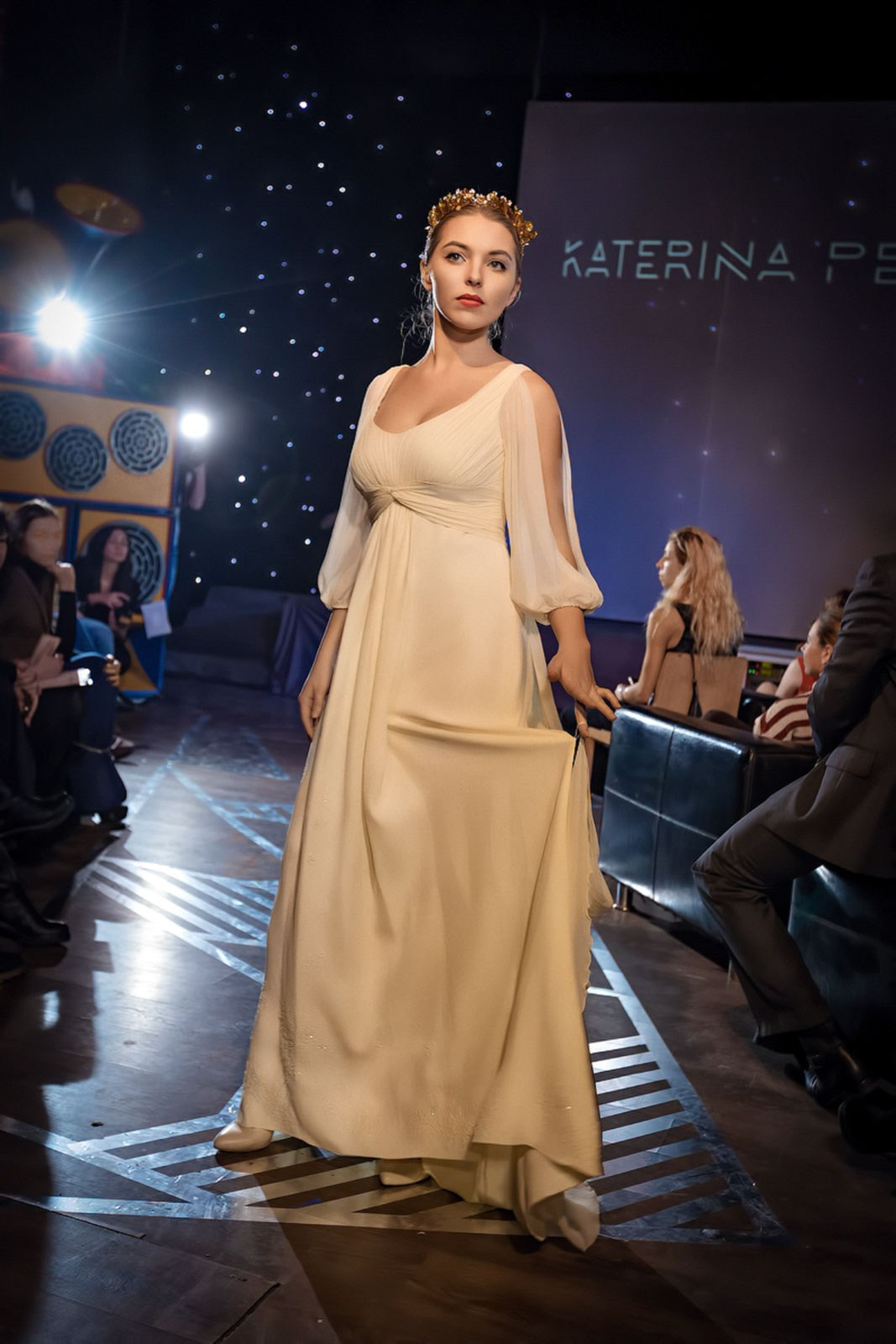 FASHION. Фотограф и видеограф для бизнеса в Москве — фуд, рестораны, интерьер, контент | Sizov Studio