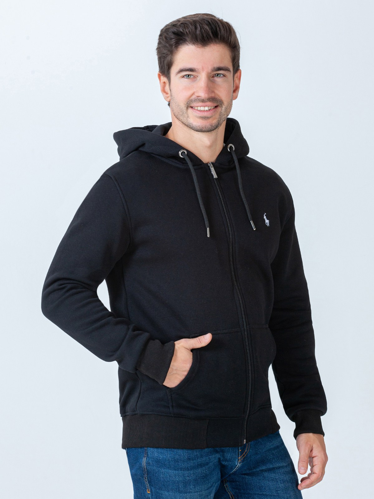 Фотосъёмка мужских толстовок. Сборные фотосъёмки в Москве. фотосессии одежды.фотограф