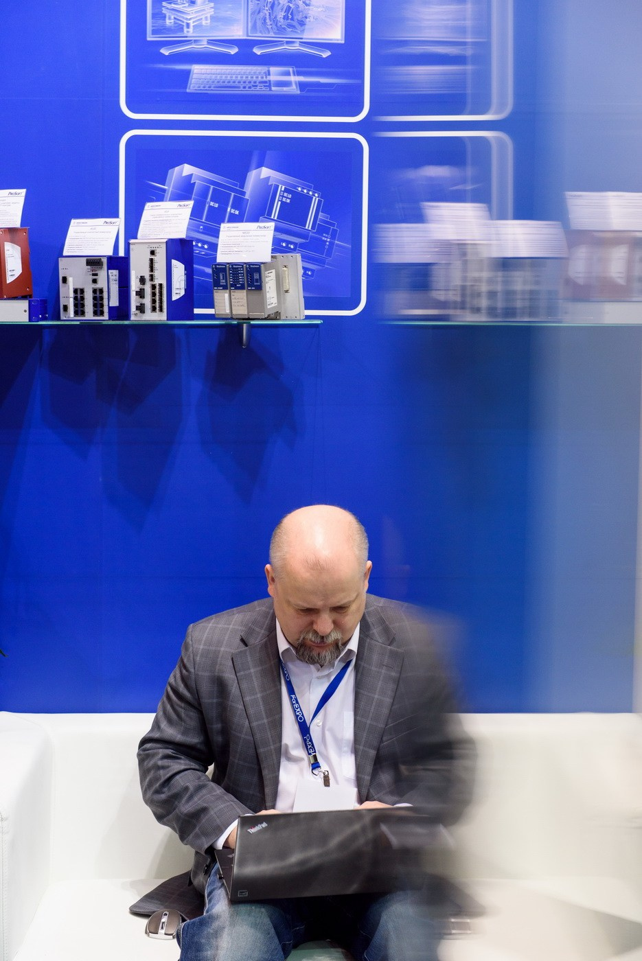 Выставки и конференции. Анастасия Петрович фотограф, фотокорреспондент в Москве и Санкт-Петербурге. Фотосъёмка репортажа, мероприятия, корпоративная съёмка, контент