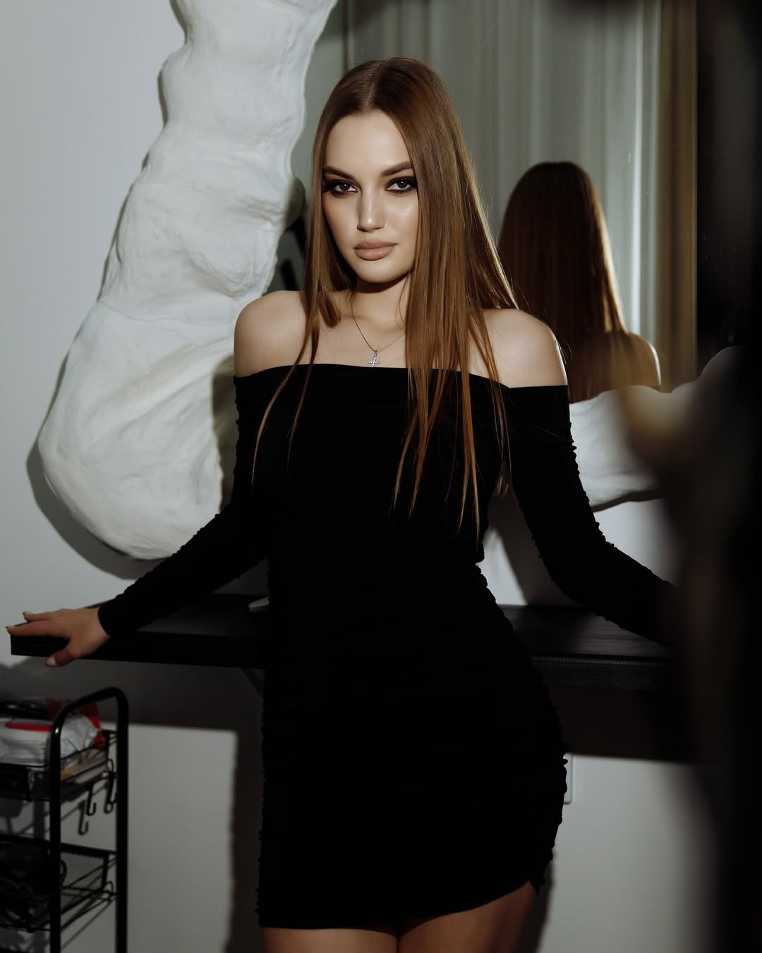 Женский портрет. Главная