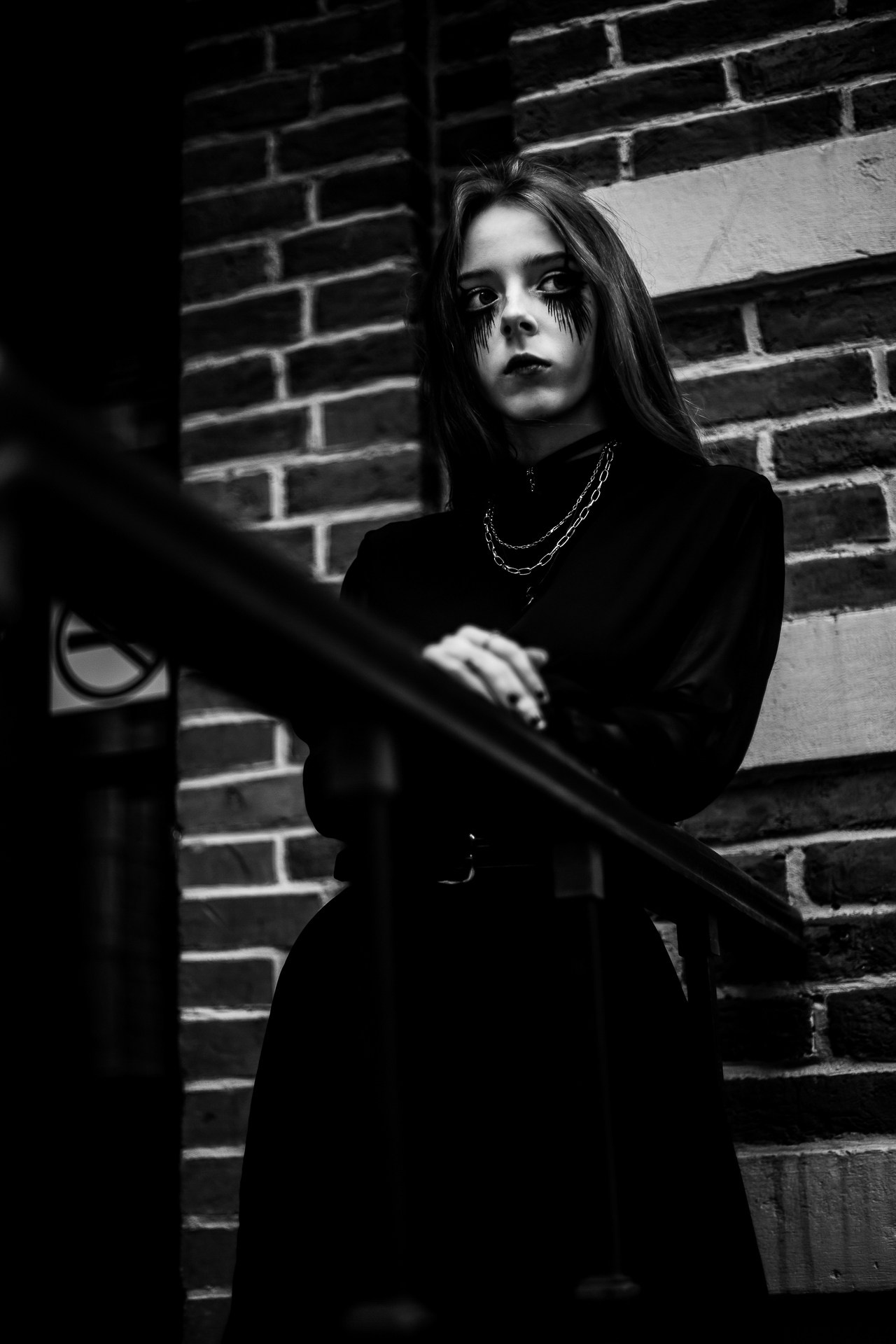 Мрачная, темная готическая фотосъемка.