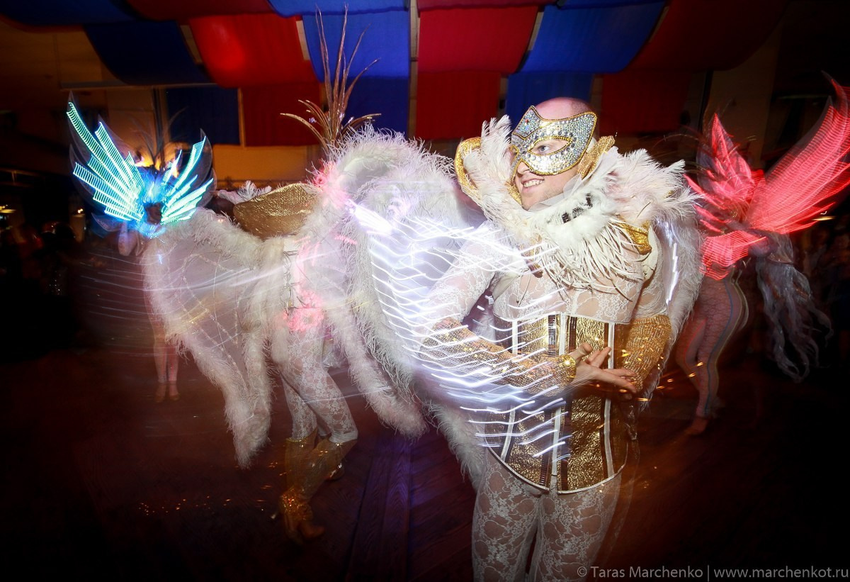 Репортажный и семейный фотограф в Санкт-Петербурге Тарас Марченко