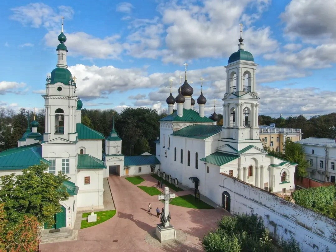 Аэросъёмка (фото). Фото и видеосъёмка в Ярославле | Грибов Медиа контент студия  — от 2500 ₽/час