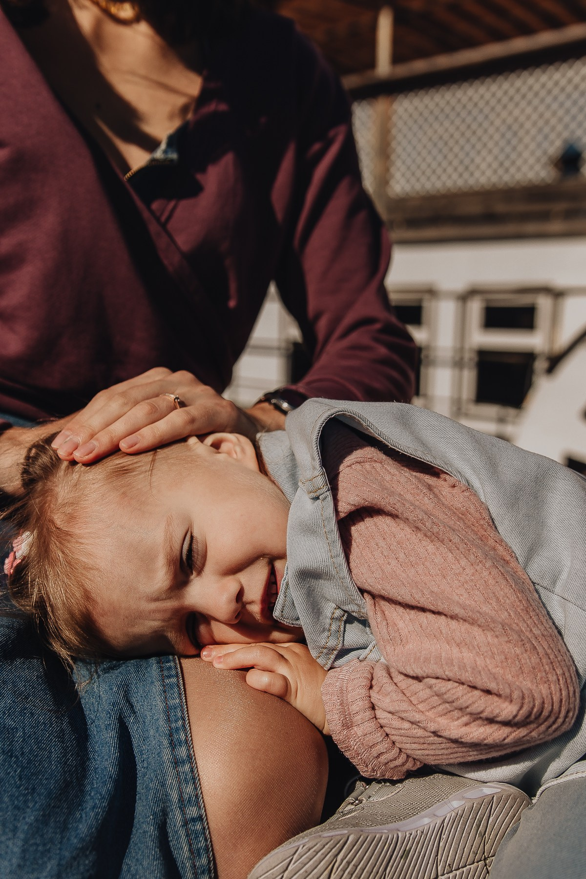 Даша с малышкой — улыбки у воды. Семейный фотограф Новороссийск, Анапа, Геленджик — Юлия Давыдова