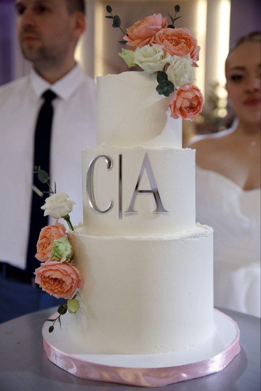 Торт Хмельницкая. Подрядчики и друзья сети свадебных площадок House for wedding