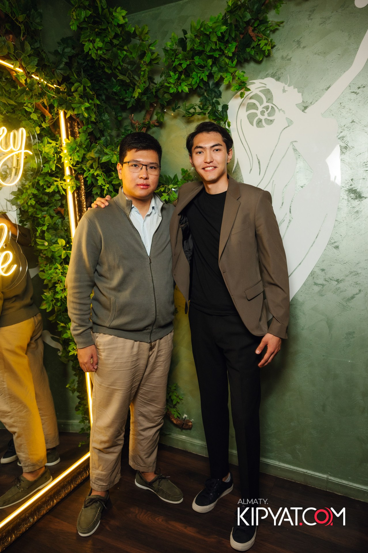 Ухо и медведь на Саина. КИПЯТКОМ АЛМАТЫ!