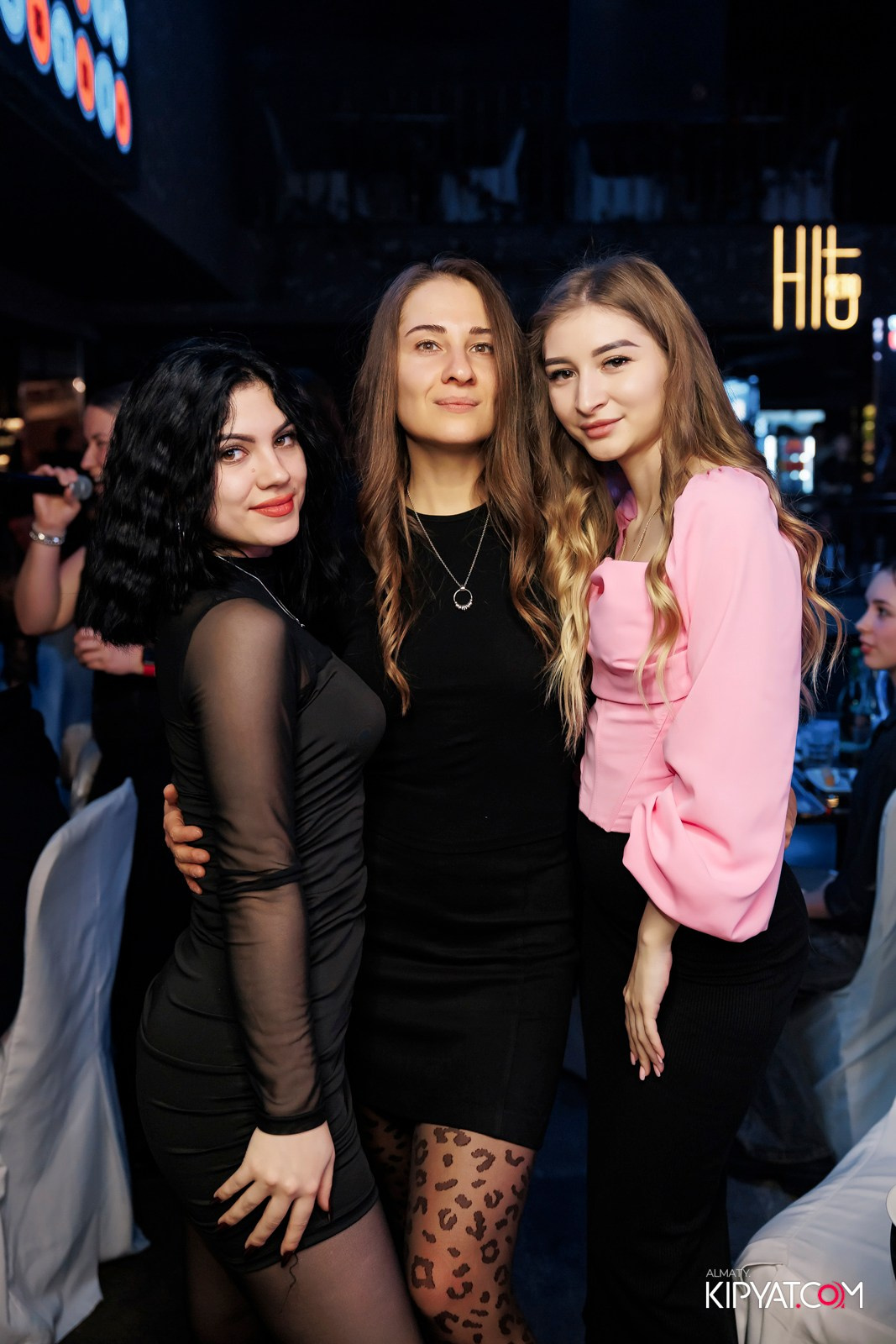 МУЗЫКАЛЬНОЕ ЛОТО В HIT RETRO. КИПЯТКОМ АЛМАТЫ! Фотосъемка мероприятий в Алматы