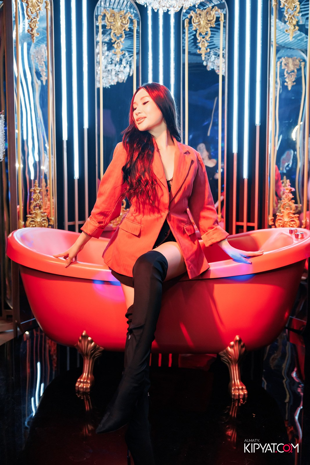 ЗАЯ, НА БИС. КИПЯТКОМ АЛМАТЫ!