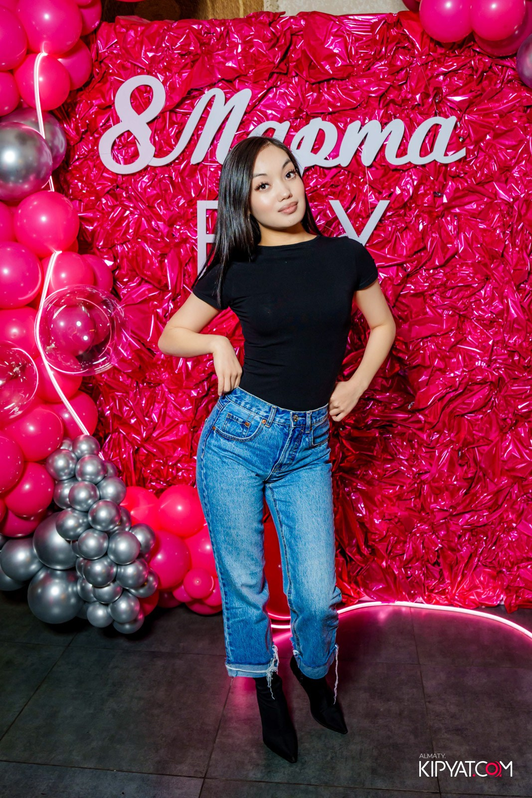 BAY RESTAURANT & BAR. КИПЯТКОМ АЛМАТЫ!