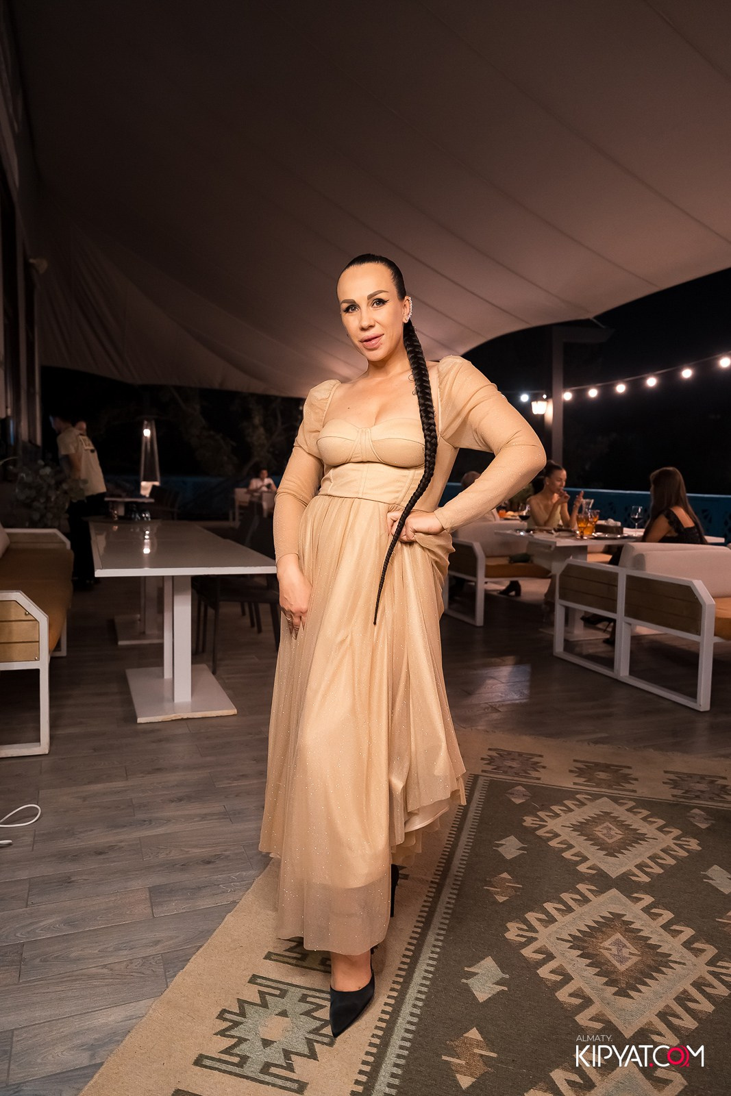 РЕСТОРАН ЛАРИСС ИВАННУ ХАЧУ. КИПЯТКОМ АЛМАТЫ!