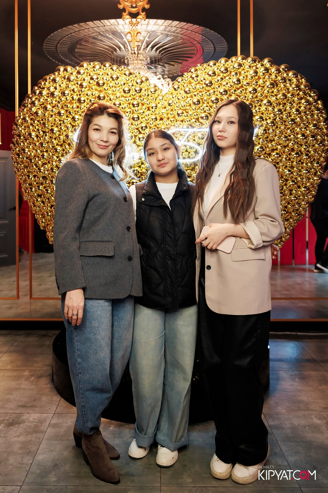 ЗАЯ, НА БИС. КИПЯТКОМ АЛМАТЫ! Фотосъемка мероприятий в Алматы