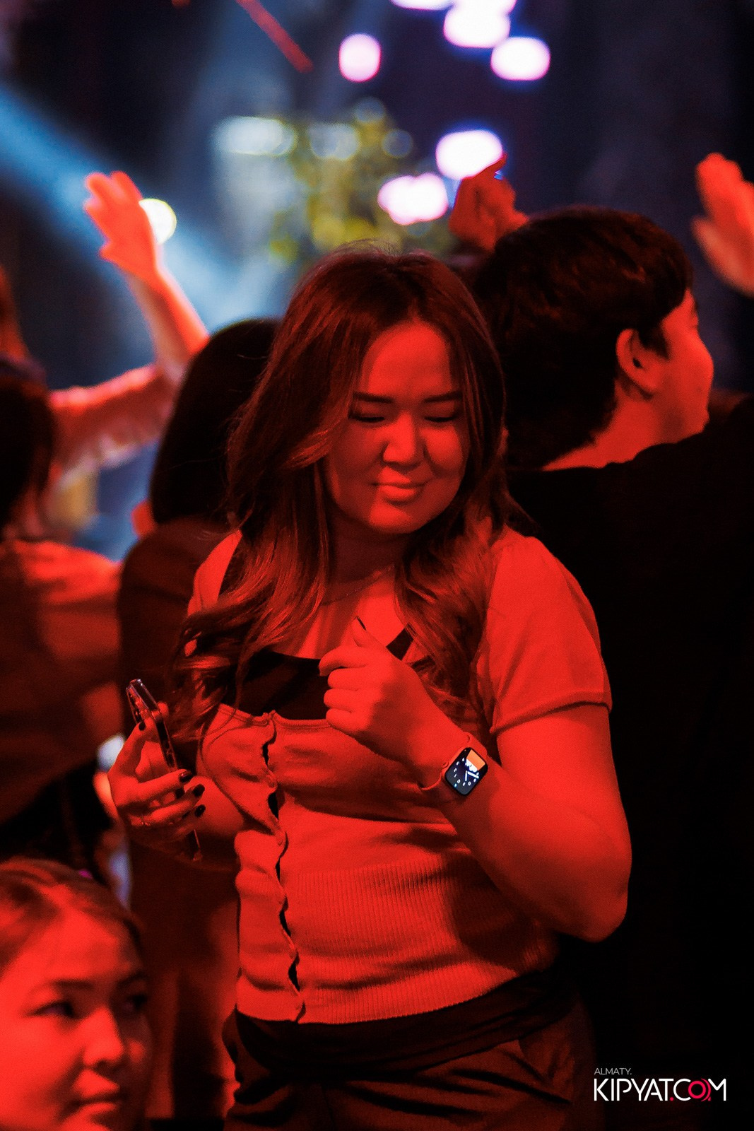 FRIENDS BAR & TERRACE. КИПЯТКОМ АЛМАТЫ!