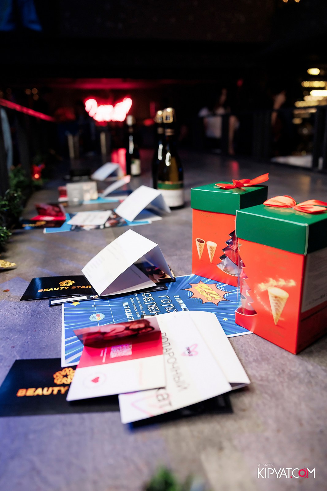 МУЗЫКАЛЬНОЕ ЛОТО В HIT RETRO. КИПЯТКОМ АЛМАТЫ! Фотосъемка мероприятий в Алматы