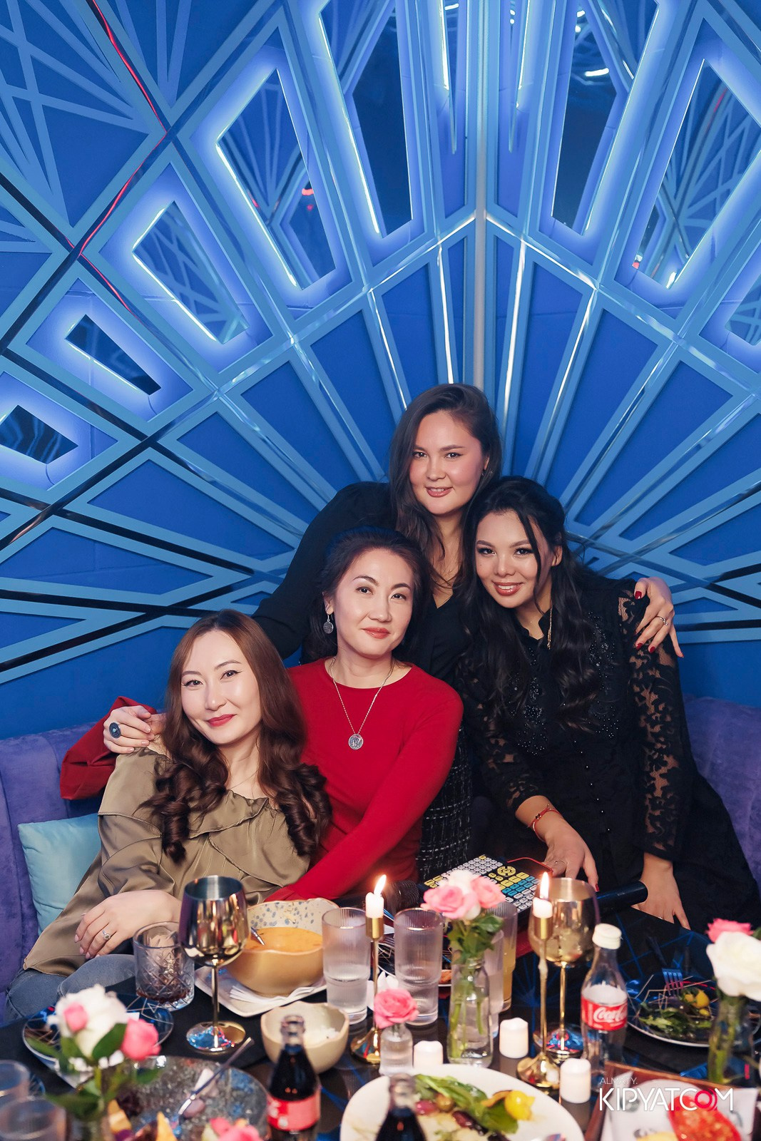 ЗАЯ, НА БИС. КИПЯТКОМ АЛМАТЫ!