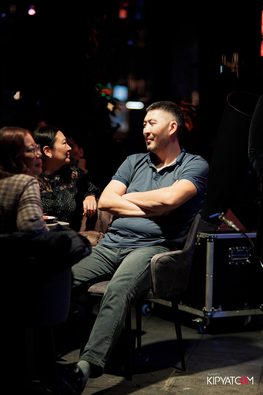 FRIENDS BAR & TERRACE. КИПЯТКОМ АЛМАТЫ!