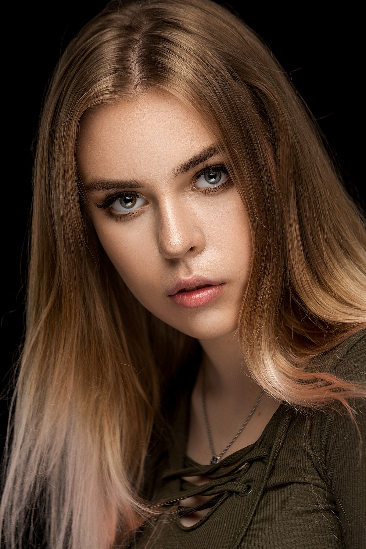 HEADSHOTS. VALROSSO.COM