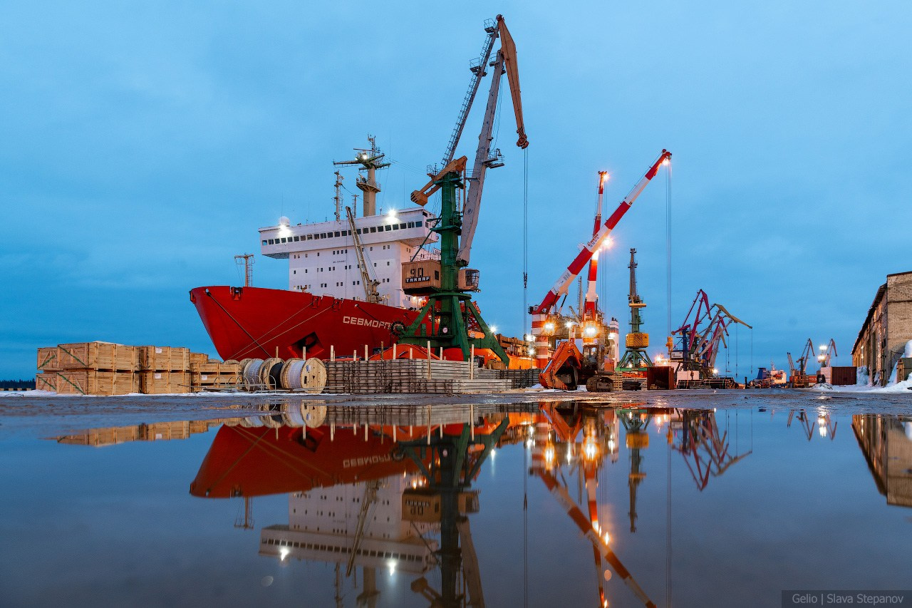 Логистика. Фотограф Слава Степанов, Gelio