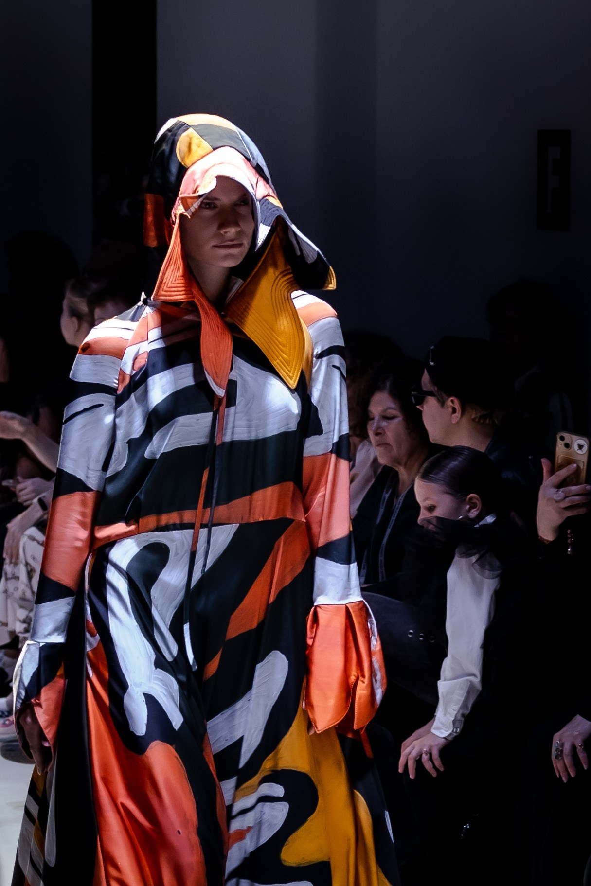 Фото с показа Za_Za Fashion MFW 31.08.25. Фотосессии и репортаж — Фотограф в Москве — Рина Серёгина