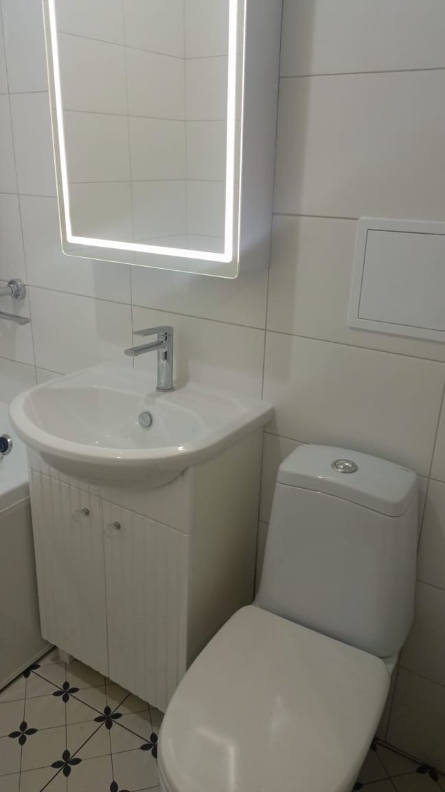 Ванная комната (ул. Карима Тинчурина д. 7). Ремонт санузла, туалета, ванной под ключ в Казани. Укладка плитки