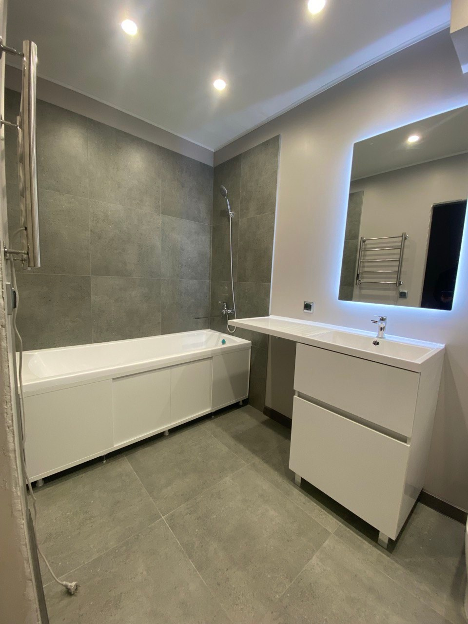 Ванная комната (ул. Сибгата Хакима д. 46). Ремонт санузла, туалета, ванной под ключ в Казани. Укладка плитки