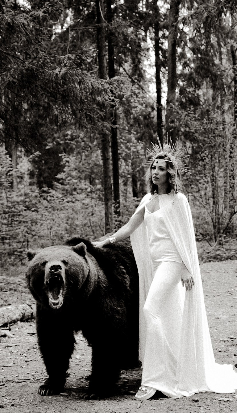 Тематическая съемка в лесу. Репортажи, уличные и студийные съёмки в Москве