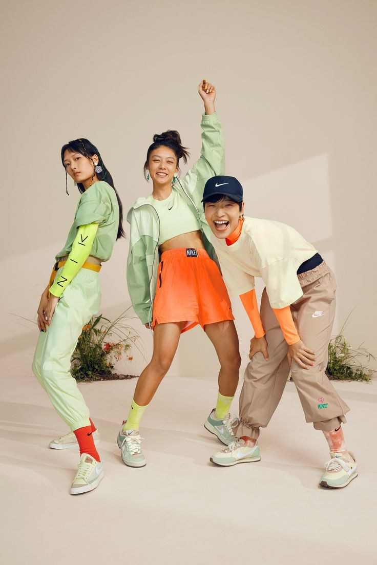 По трое-пятеро