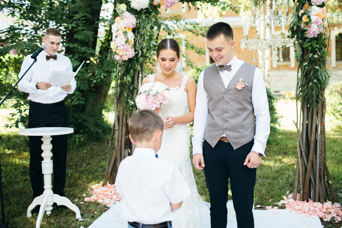 Свадьба Славы и Насти в Сыктывкаре. Фотограф Антон Бубликов Сыктывкар