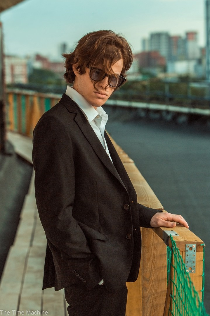 МУЖСКОЙ ПОРТРЕТ. Фотограф для маркетплейсов Михаил Бове