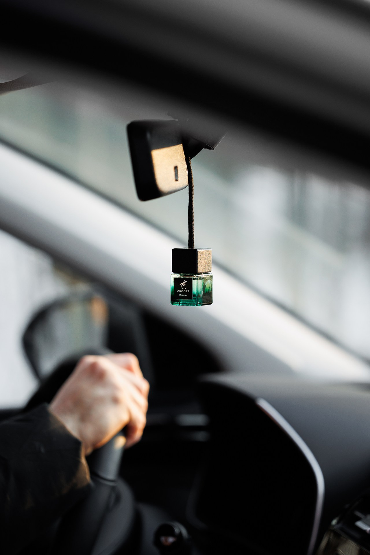 Ароматизатор авто. Фотосъёмка для бизнеса — предметное фото, репортаж с мероприятий, портреты людей, съёмка интерьера и экстерьера