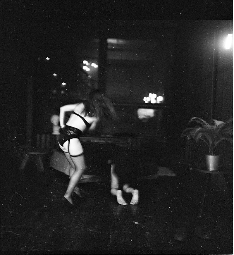 Porn Studies. Документальный фотограф, журналистка и писательница Катя Дериглазова