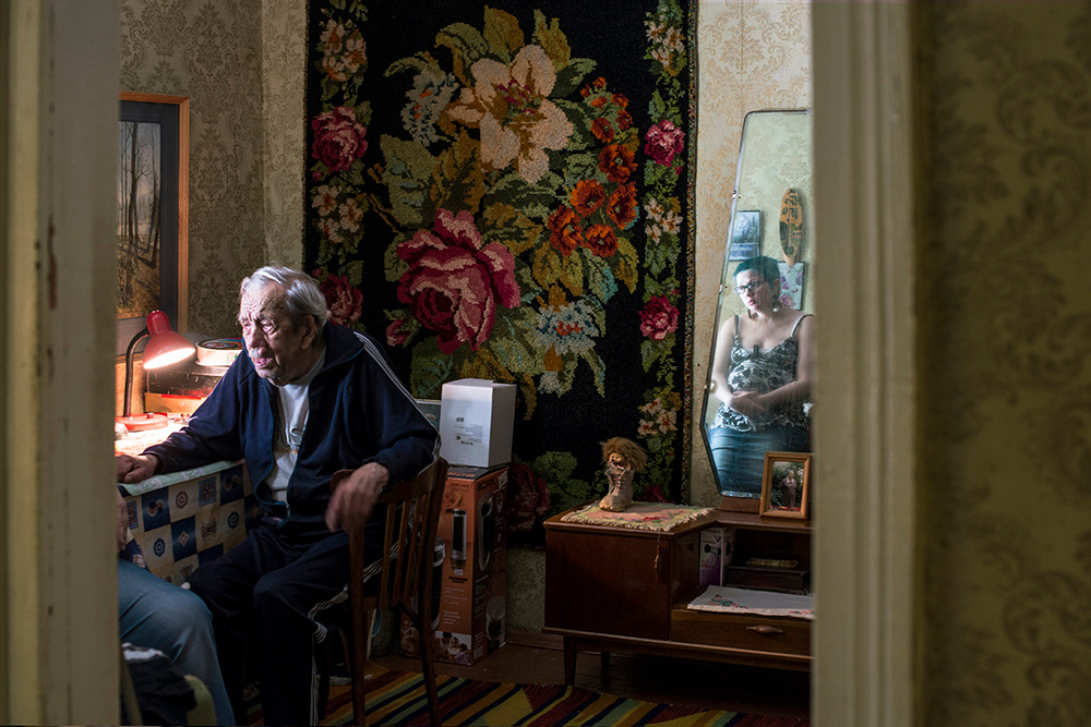 Корни. Документальный фотограф, журналистка и писательница Катя Дериглазова