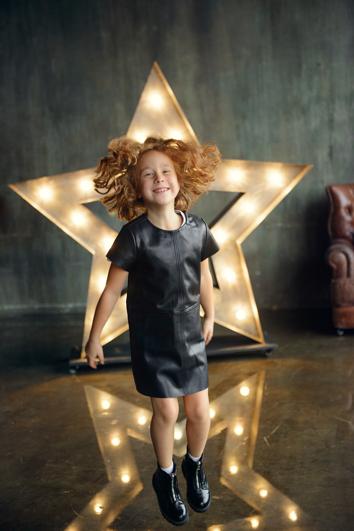 a girl in the studio, a photo shoot