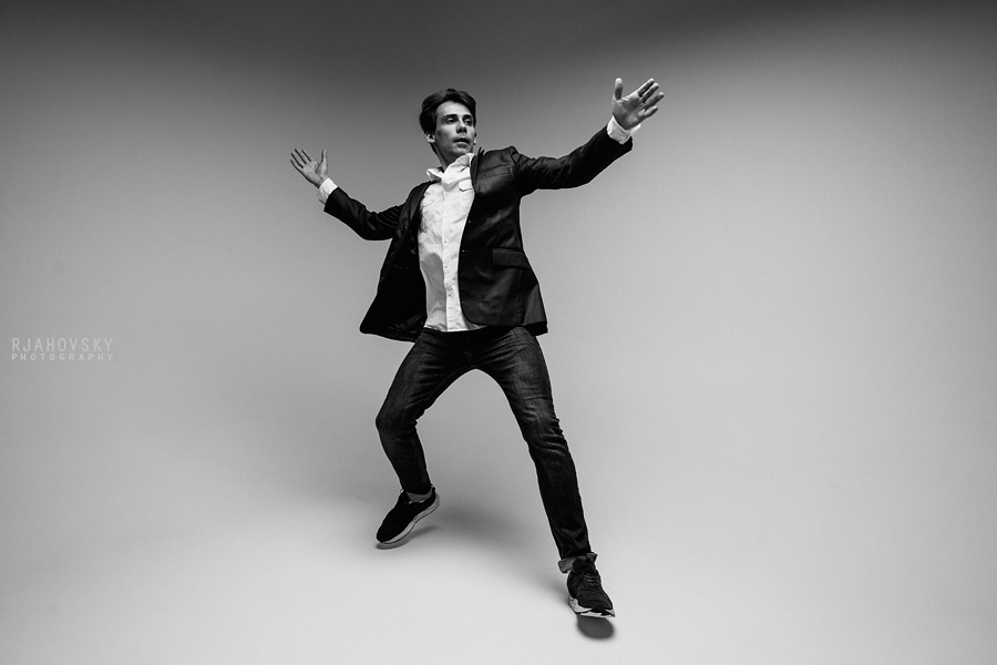 Альбом. Николай Крюков. Фотограф Михаил Ряховский