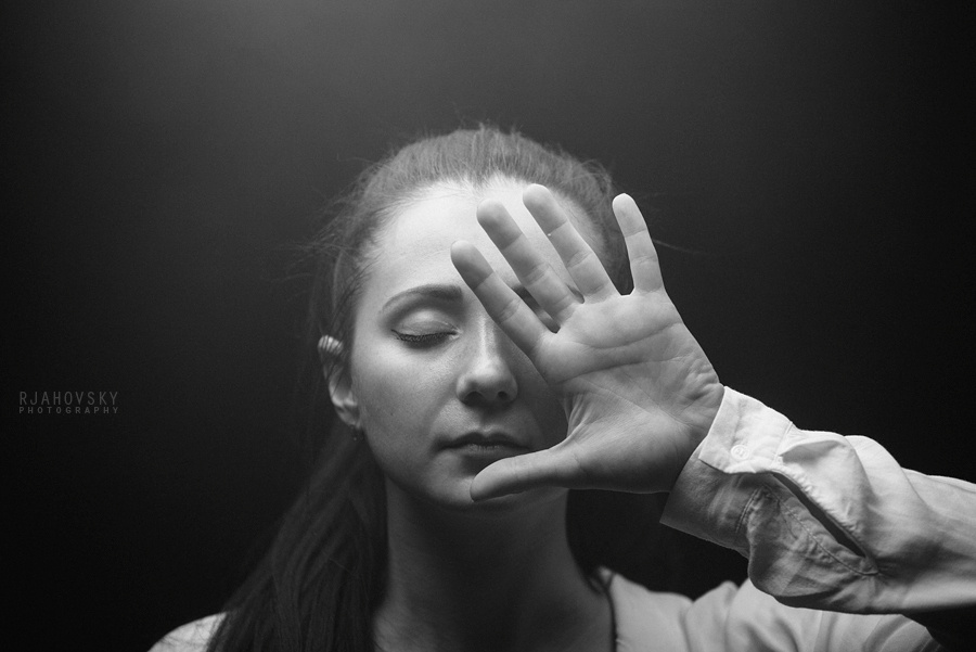 Альбом. Анастасия Чеха. Фотограф Михаил Ряховский