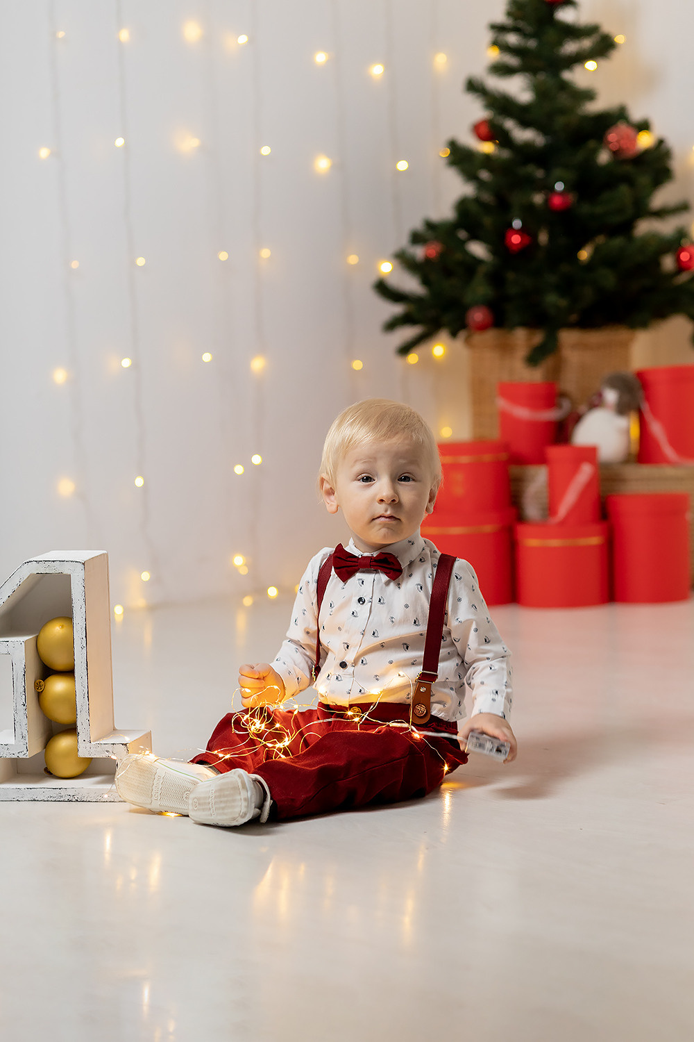 Кемаль в студии, 1 годик. Семейный и свадебный фотограф в Перми