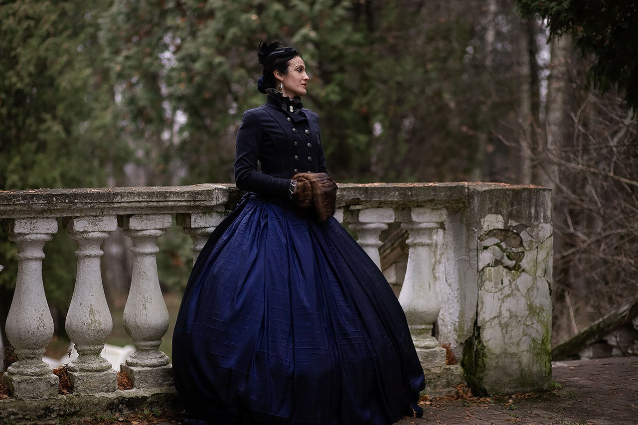 Мария. Прогулка. Художественная винтажная фотография