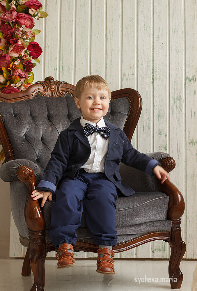 Семейная пасхальная фотосессия в студии с цыплятами. Детский и семейный фотограф, фотограф мероприятий Нижний Новгород