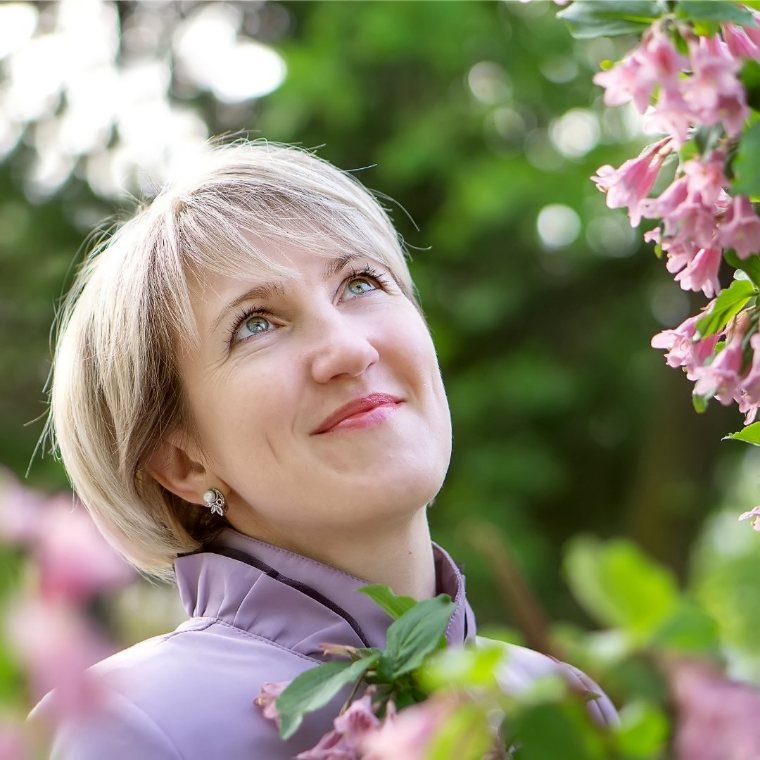 Мария в цветении (сирень). Семейный и детский фотограф в Хабаровске Анна Гриневич