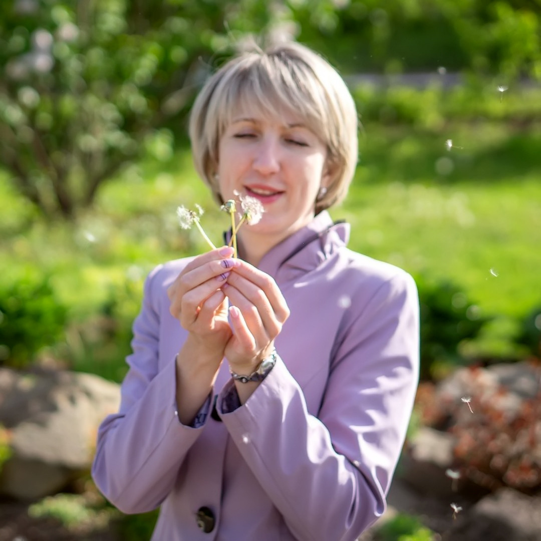 Мария в цветении (сирень). Семейный и детский фотограф в Хабаровске Анна Гриневич
