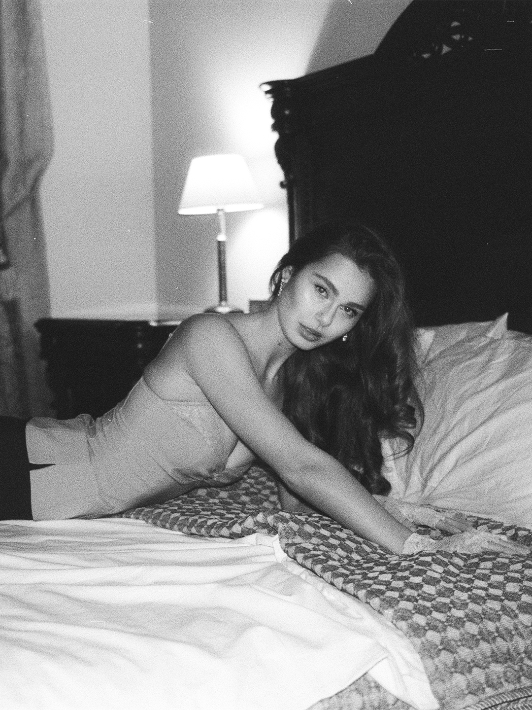 <A>. Плёночный фотограф Москва, Саша Звук