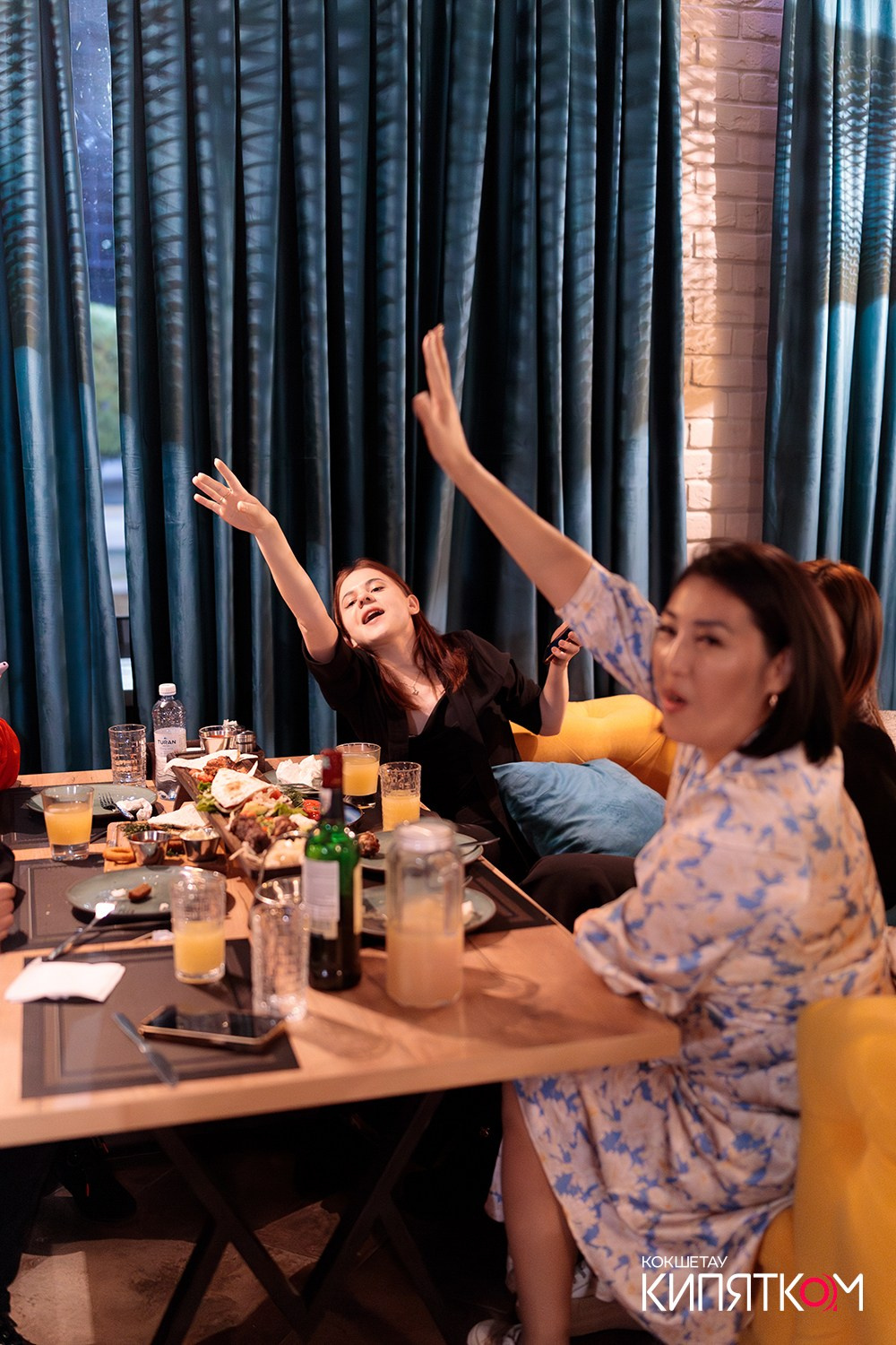 ШАШЛЫЧНЫЙ ДВОР. КИПЯТКОМ КОКШЕТАУ