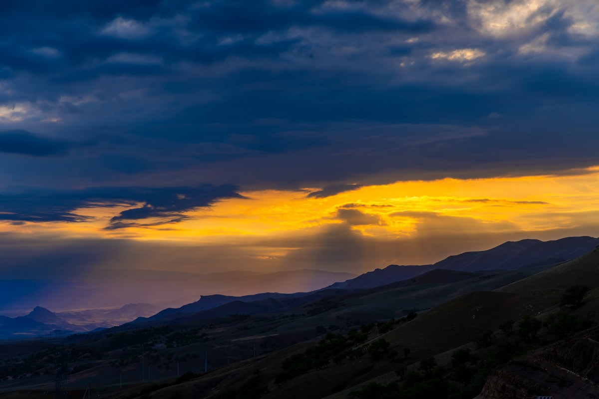 Горы. Photomantis