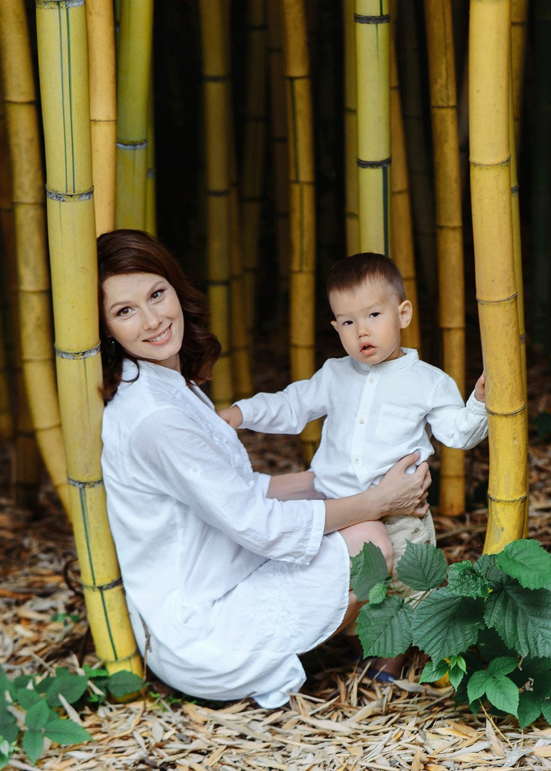 Семейная фотосессия в Сириусе и Адлере. Фотограф в Адлере, Сириусе, Красной Поляне — лавстори, семейные и индивидуальные фотосессии