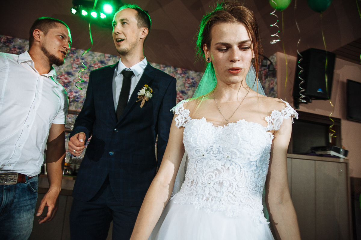 Пляски с бубном и пачка анальгина. Свадебный фотограф Юлия Логинова