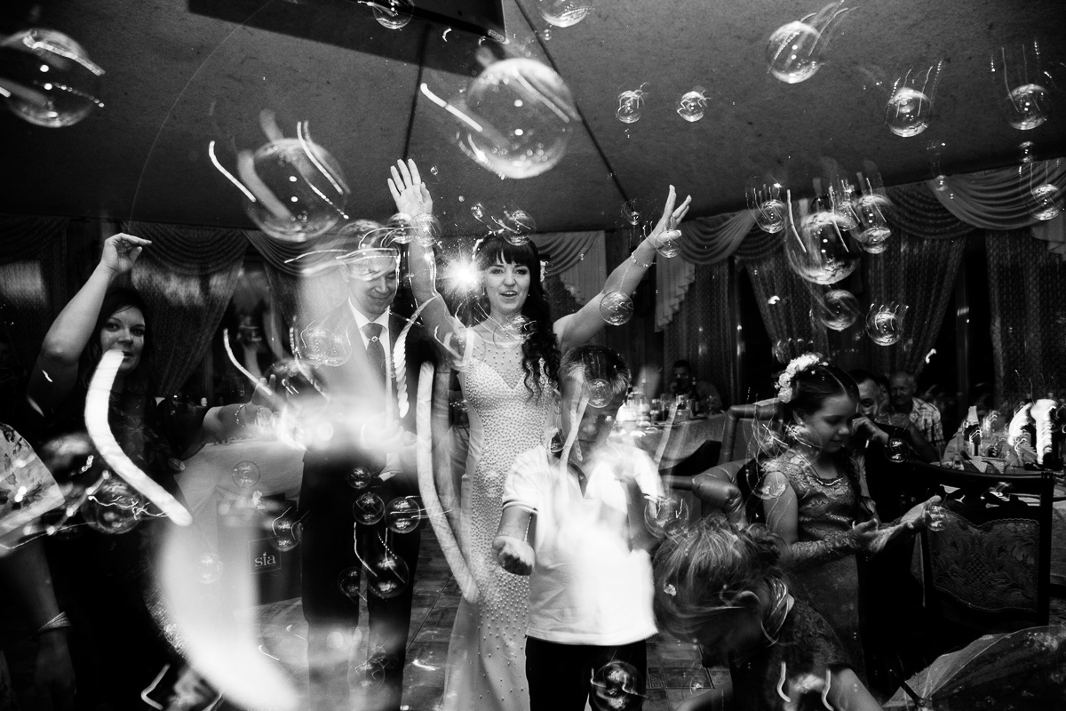 Свадьба началась с банкета. Свадебный фотограф Юлия Логинова